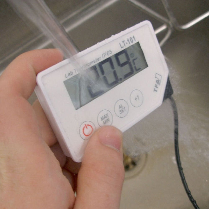 HACCP Digital Probe Lab Thermometer With 1.65m Cabled Probe - Thermometer Specialist