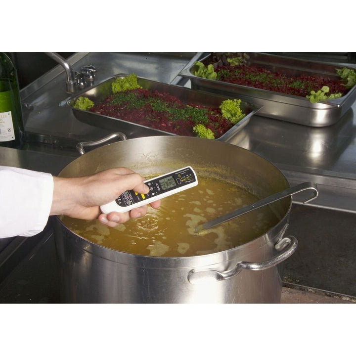 Infrared Thermometer With Probe and Calibration Certificate - Thermometer Specialist